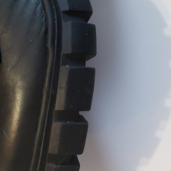 STEVE MADDEN ZANET BLACK LEATHER COMBAT STYLE BOOTS SZ 8.5 - Picture 5 of 11